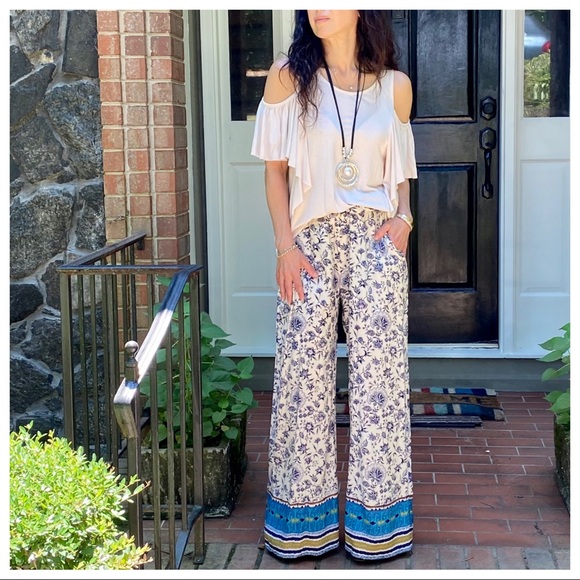 BOHO PRINT WIDE  LEG TIE FRONT PANTS - Picture 4 of 12